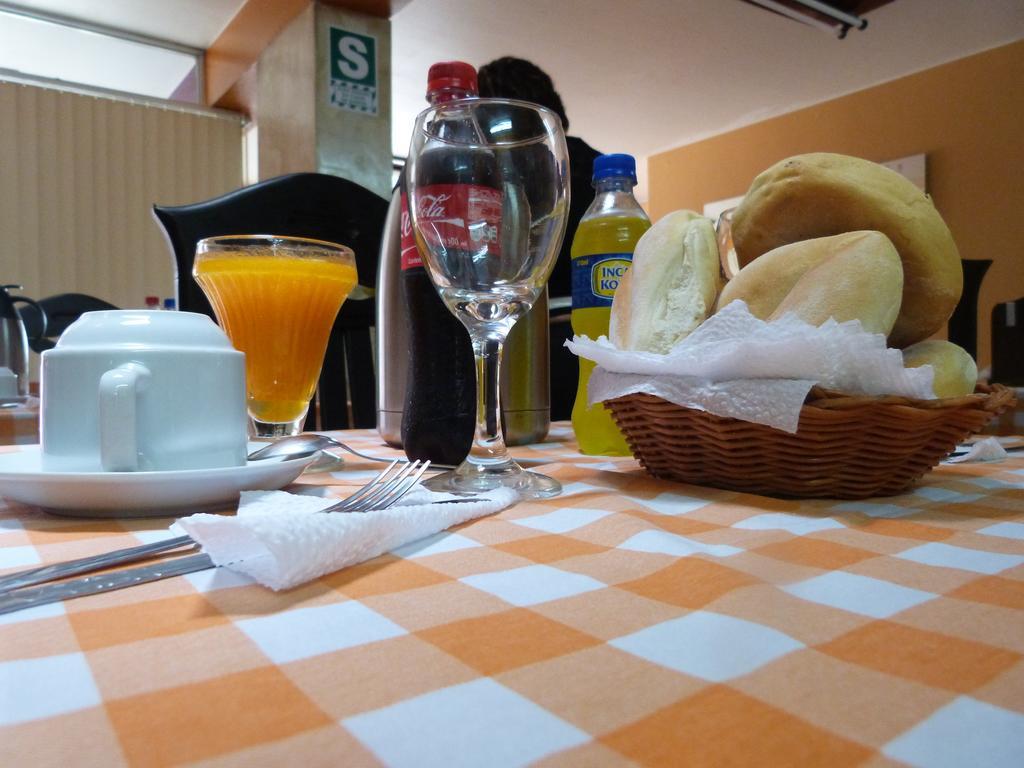 Hotel El Principe Лима Екстериор снимка